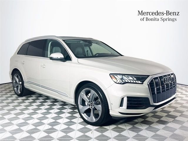 2021 Audi Q7 Prestige