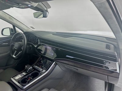 2021 Audi Q7 Prestige