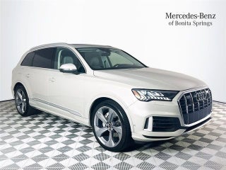 2021 Audi Q7 Prestige