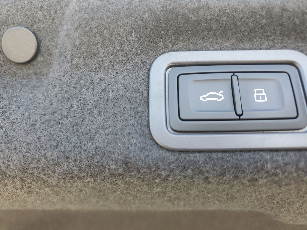 2026 Audi A6 Premium Plus quattro