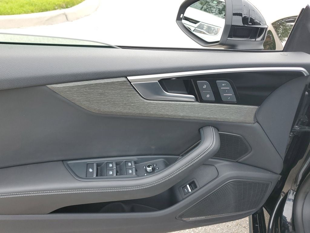 2023 Audi A5 45 S line Prestige quattro