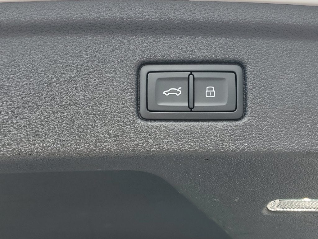 2025 Audi A5 Sportback 45 S line Premium quattro
