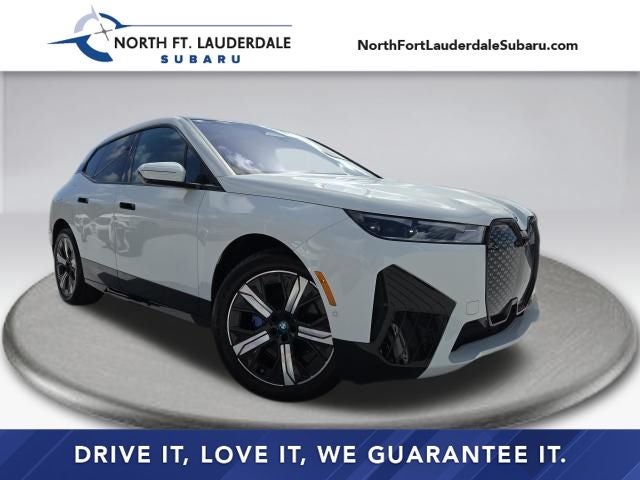 2025 BMW iX xDrive50