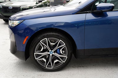2025 BMW iX xDrive50