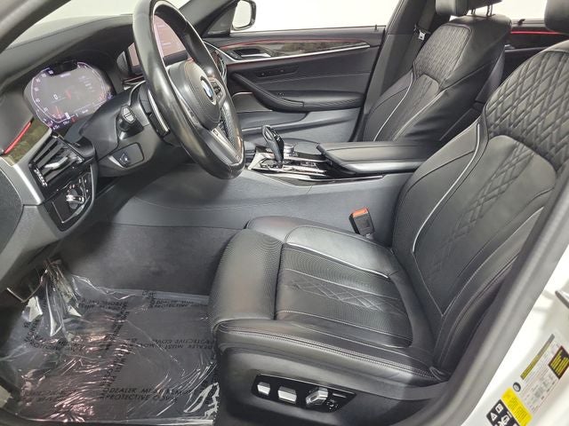 2022 BMW 5 Series M550i xDrive