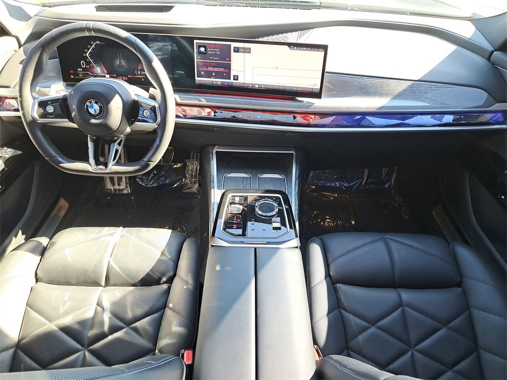 2023 BMW 7 Series 740i