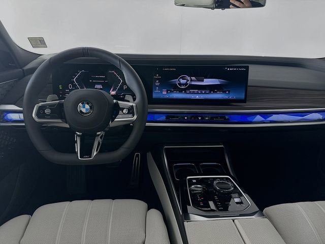 2026 BMW 7 Series 740i xDrive