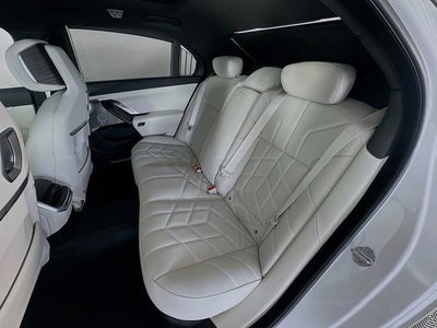 2026 BMW 7 Series 740i xDrive