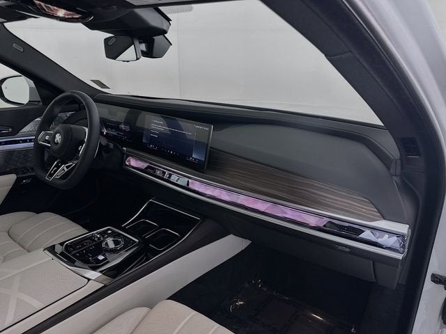 2026 BMW 7 Series 740i xDrive
