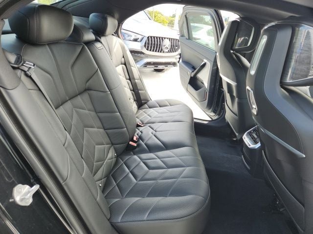 2024 BMW 7 Series 740i xDrive