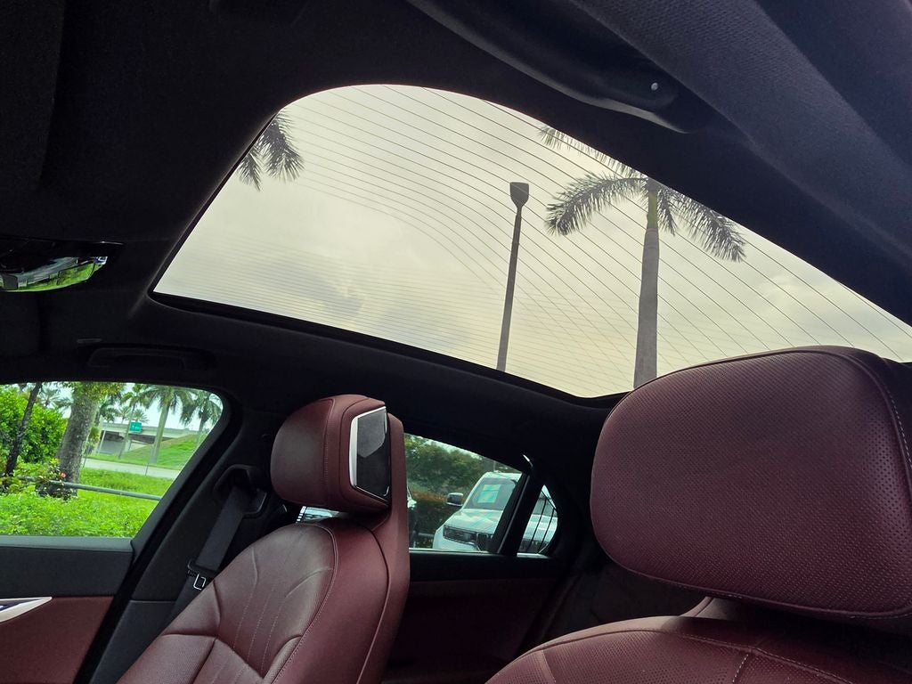 2024 BMW 7 Series 760i xDrive