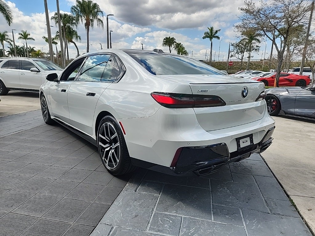 2023 BMW 7 Series 760i xDrive