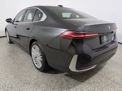 2025 BMW 5 Series 530i Sedan