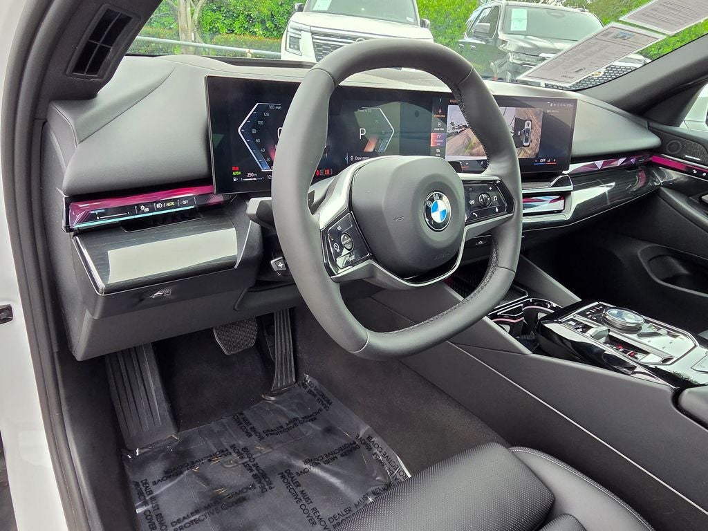 2025 BMW 5 Series 540i xDrive PREMIUM PACKAGE