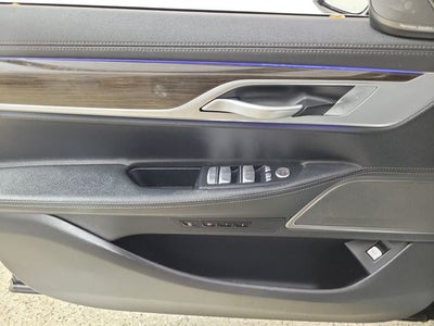2021 BMW 7 Series 740i