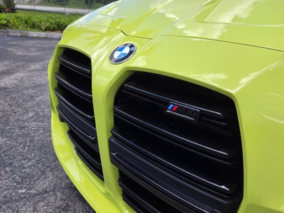 2021 BMW M4 Competition YAS MARINA CARBON BUCKETS