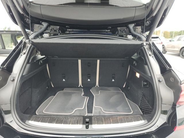 2023 BMW X2 sDrive28i