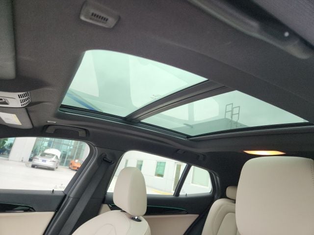 2023 BMW X2 sDrive28i