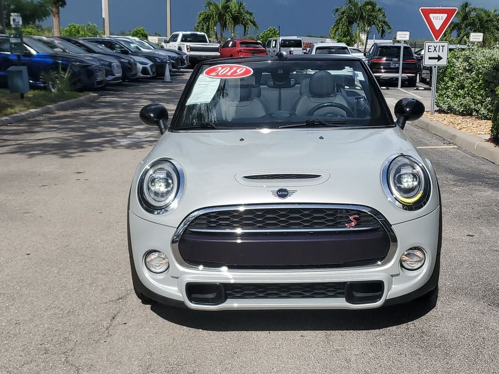 2019 MINI Cooper S Signature