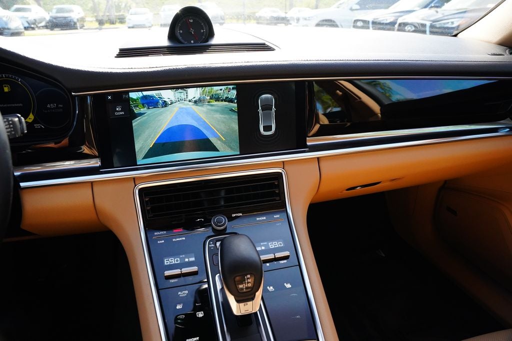 2020 Porsche Panamera 4