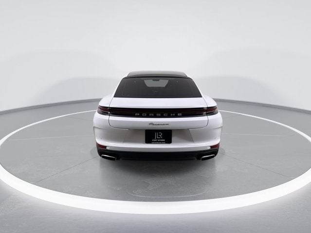 2024 Porsche Panamera Base