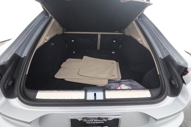 2026 Porsche Panamera Base