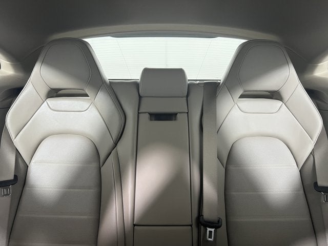 2026 Porsche Panamera Base