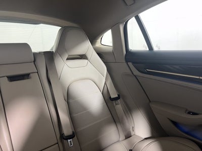 2026 Porsche Panamera Base