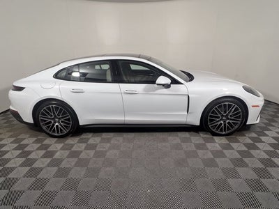 2026 Porsche Panamera Base