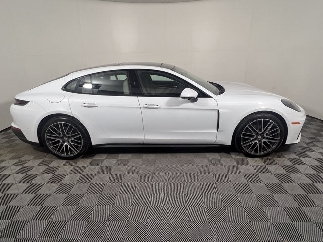 2026 Porsche Panamera Base