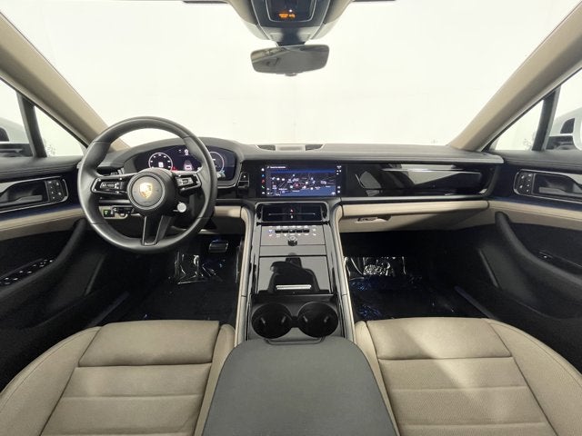 2026 Porsche Panamera 4 AWD