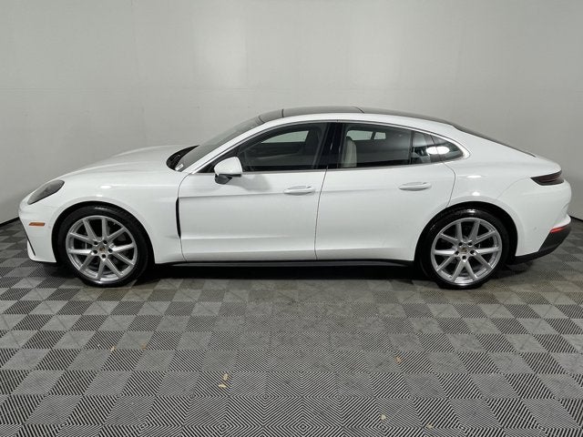 2026 Porsche Panamera 4 AWD