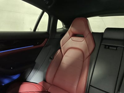 2025 Porsche Panamera Base