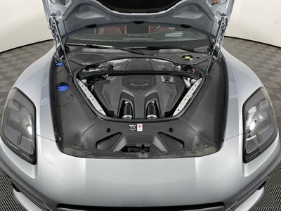 2025 Porsche Panamera Base