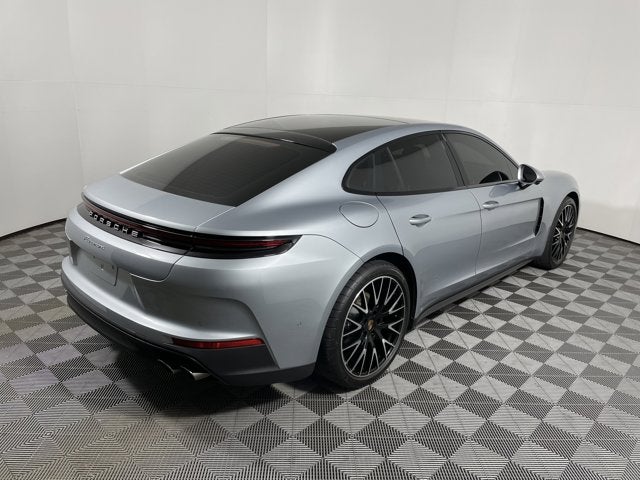 2025 Porsche Panamera Base
