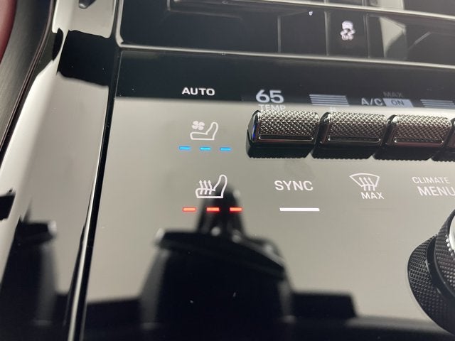 2025 Porsche Panamera Base