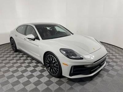 2025 Porsche Panamera Base