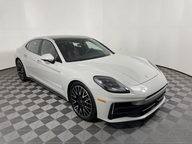 2025 Porsche Panamera Base