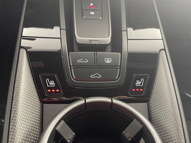 2025 Porsche 911 Base