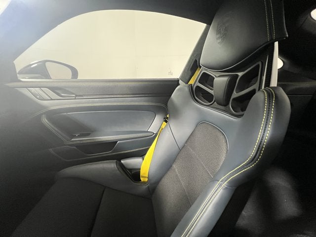 2022 Porsche 911 GT3 w/Touring Package