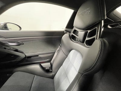 2025 Porsche 718 Cayman GT4 RS