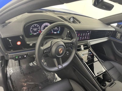 2025 Porsche Panamera 4 E-Hybrid