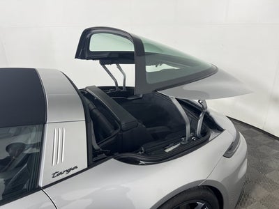 2026 Porsche 911 4 GTS