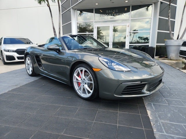 2024 Porsche 718 Boxster S