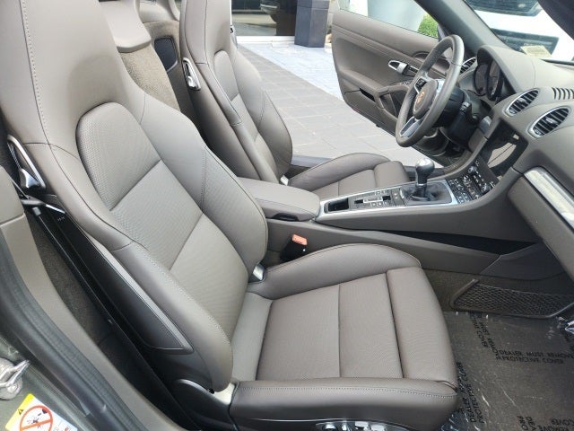 2024 Porsche 718 Boxster S