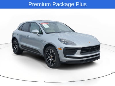 2023 Porsche Macan Base