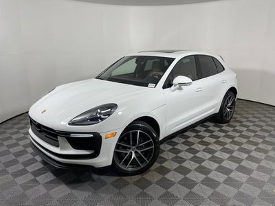 2026 Porsche Macan Base