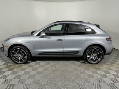 2026 Porsche Macan Base