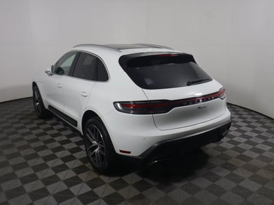 2023 Porsche Macan Base