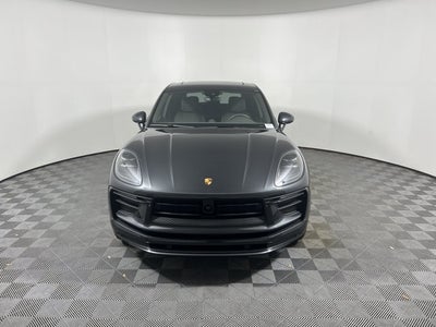 2023 Porsche Macan Base